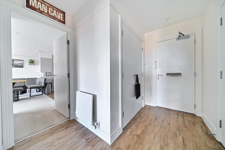 1302689 5 683d83ae3f31b