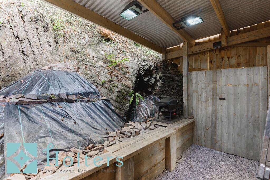 HOLT - 6 Rock Terrace, Llanidloes-27.jpg