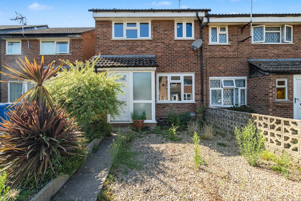 64 Holworthy Road, Norwich, NR5 9DG