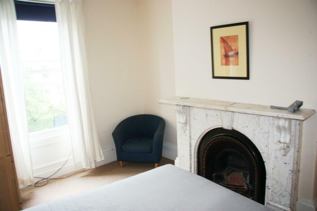 54 Holly Avenue (11)