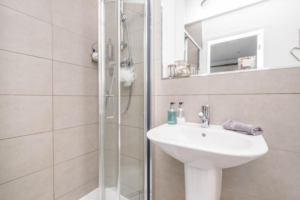 Ensuite Shower Room