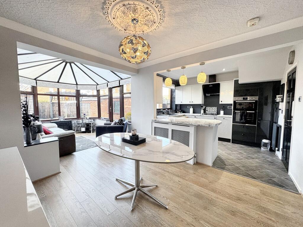 Open Plan Kitchen/Diner