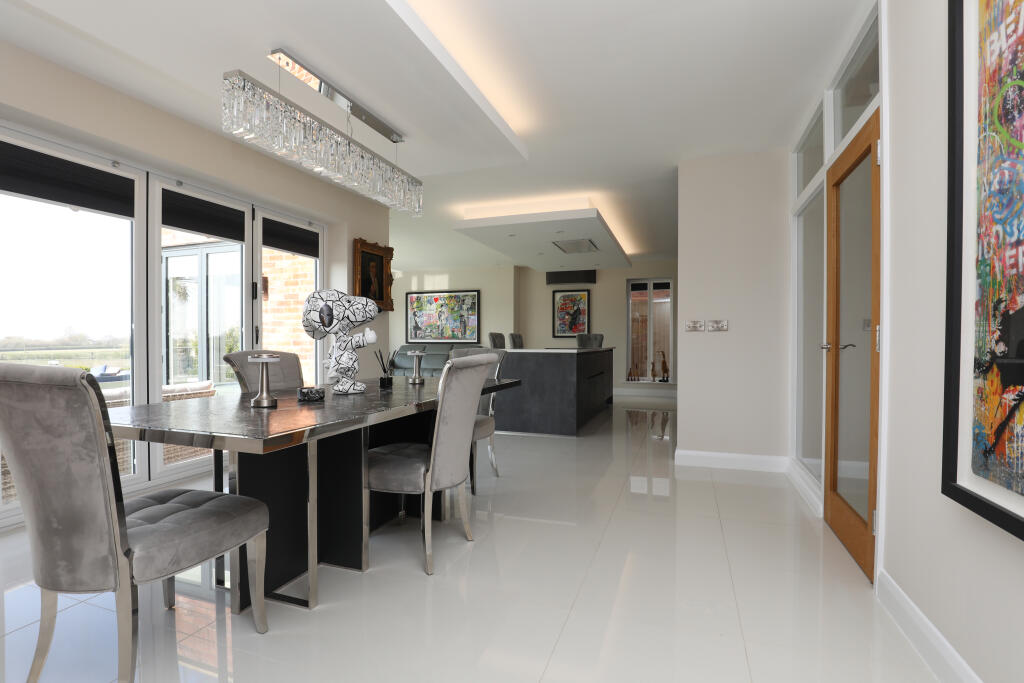 Kitchen/Diner/Family Room