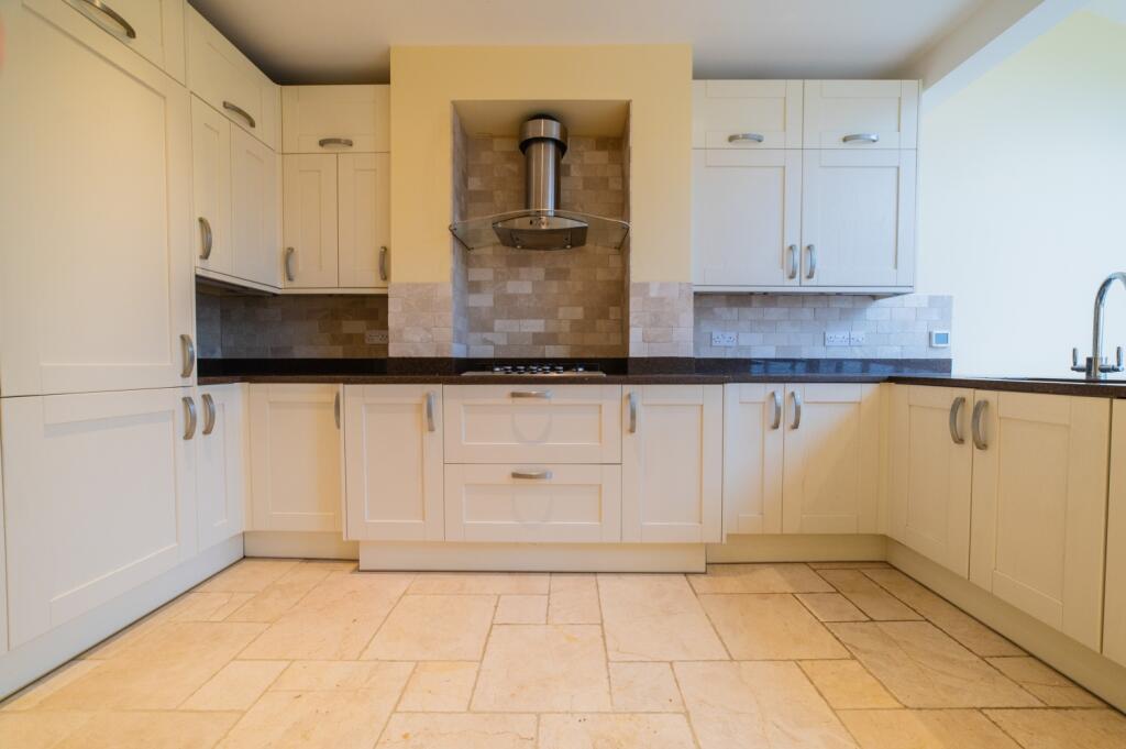 Award-winning Media team on EVERY Listing_14