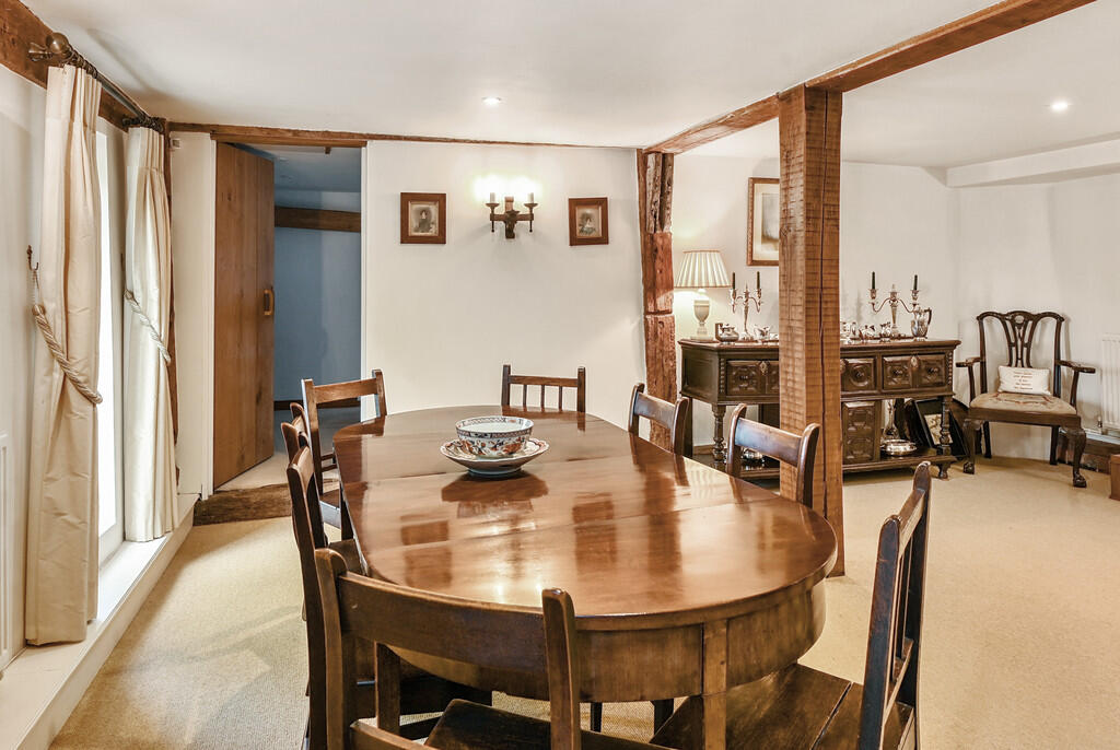 YEW TREE BARN - T...
