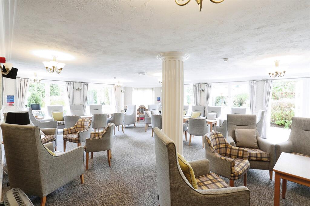 Communal Lounge