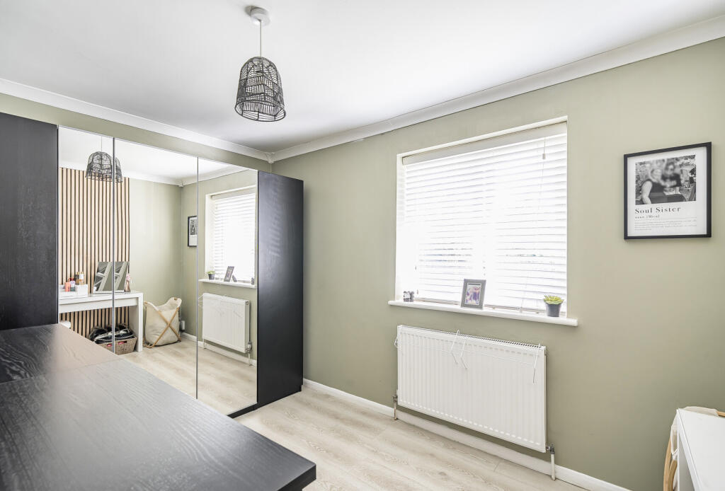 1347831-9-68b9b58...