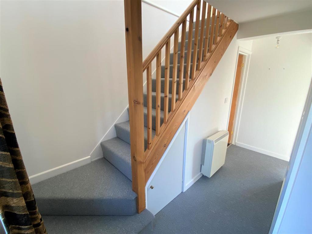Hillside - The Townhouse Landing