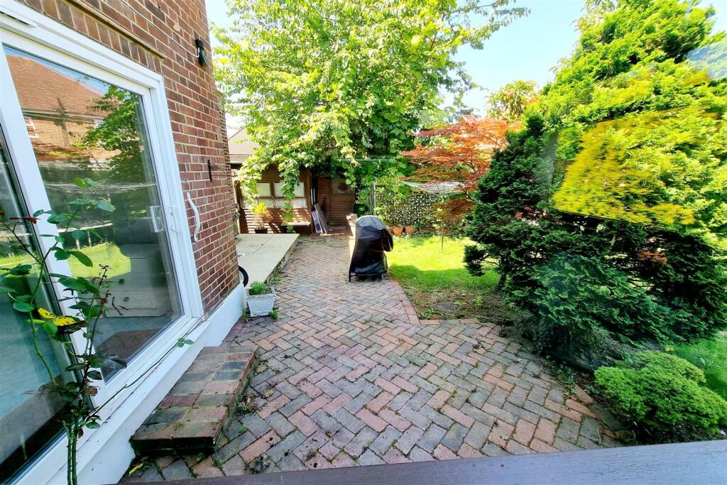 PATIO AREA: