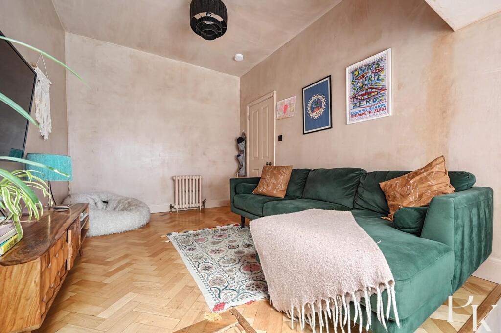 84 Wordsworth Street, BN3 (17).jpg