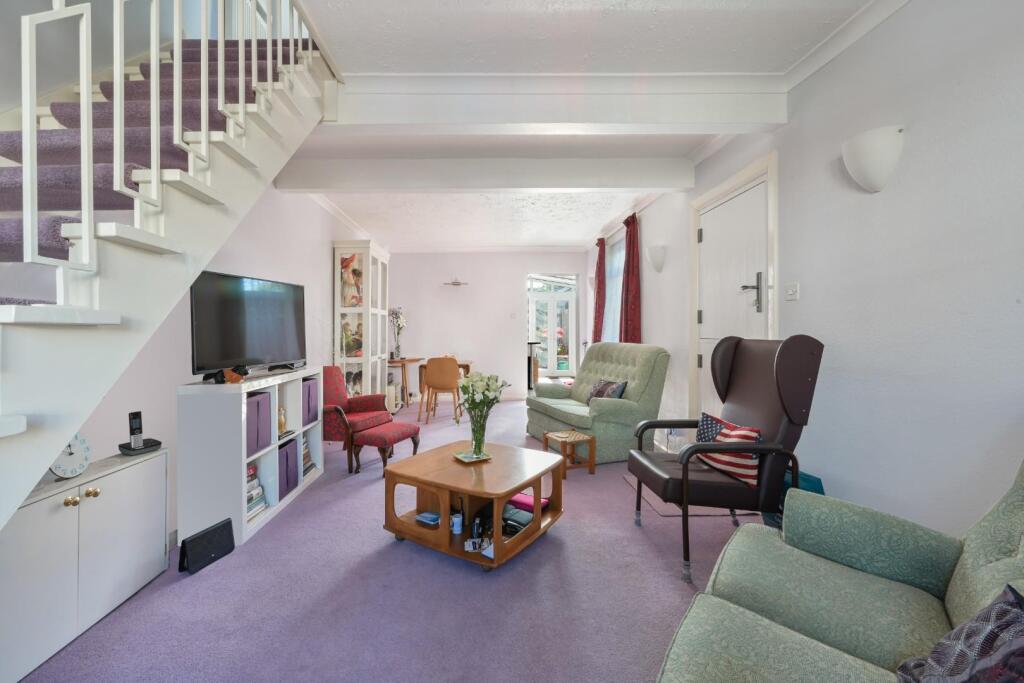 FERNDALE ROAD (9).jpg