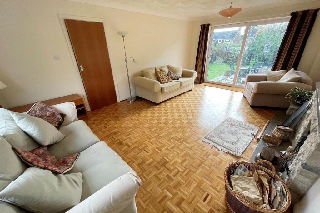 2- Sitting Room