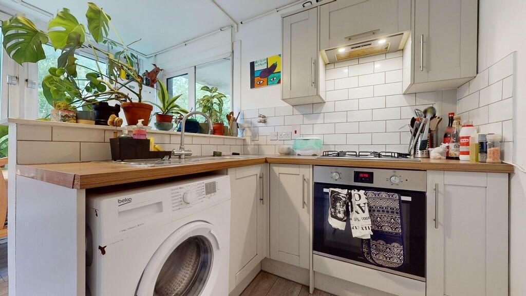 Kitchen 4