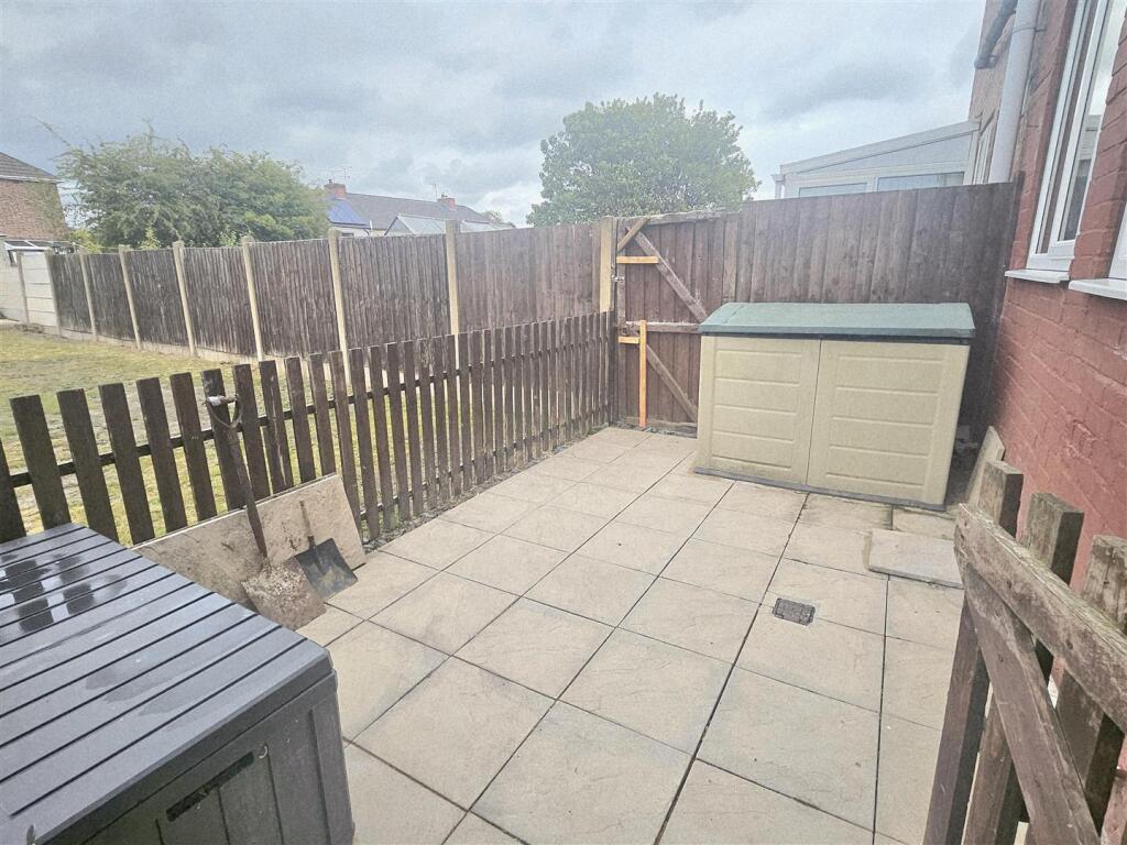 PATIO AREA