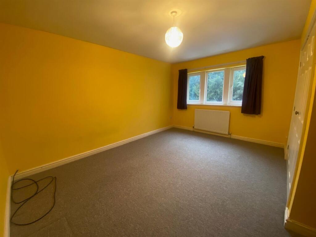 BEDROOM 3.jpg
