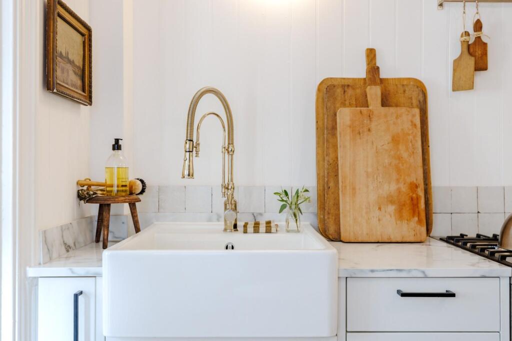 Kitchen / Breakfast Room