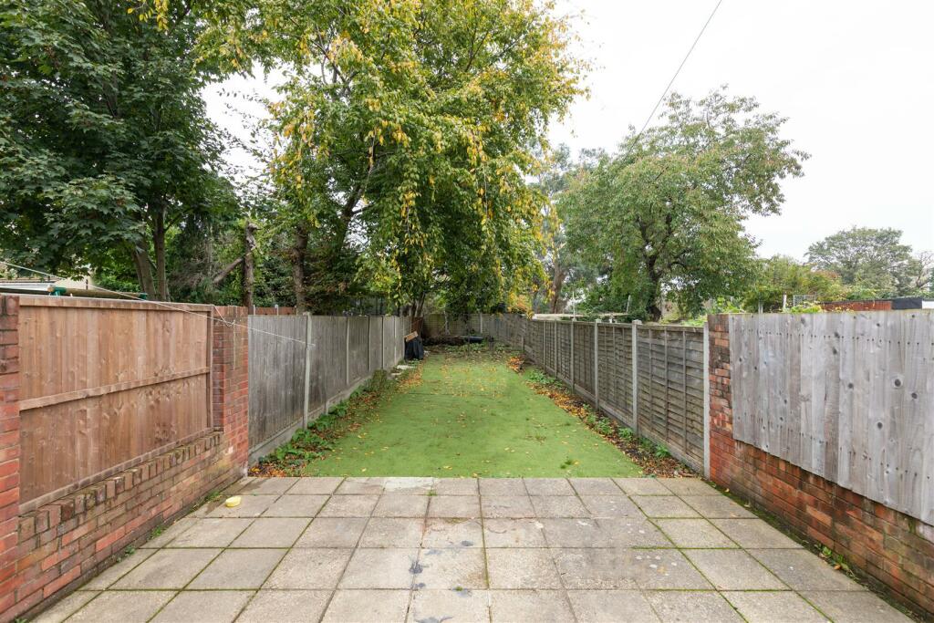 Kings Road E11