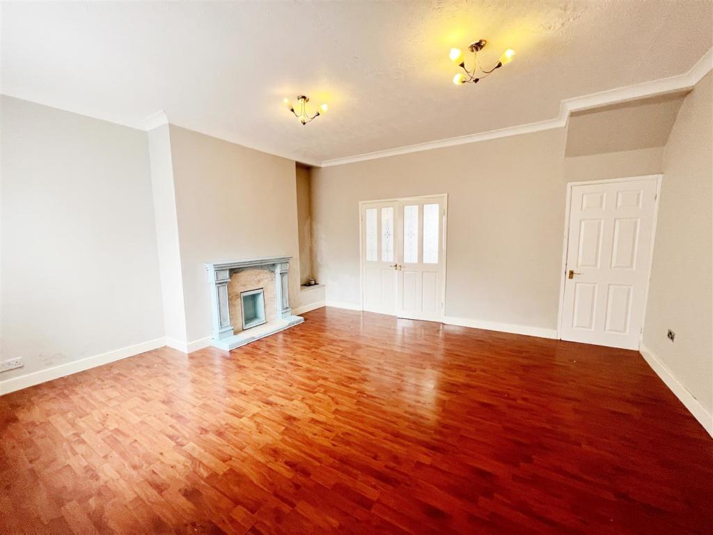Dining Room 1.jpg