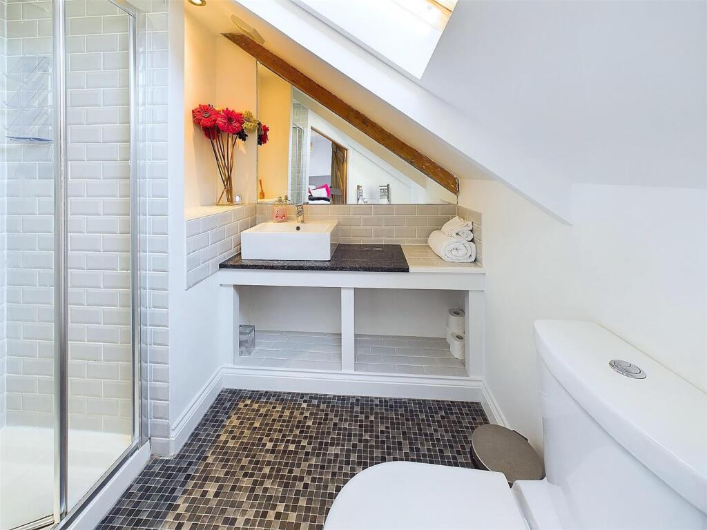 En Suite.