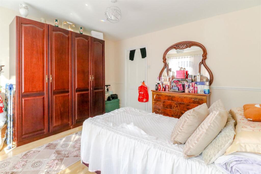 64 Totteridge Road-31.jpg