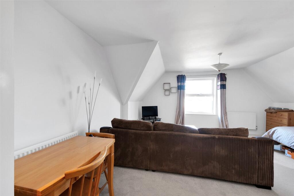 Lounge/Bedroom