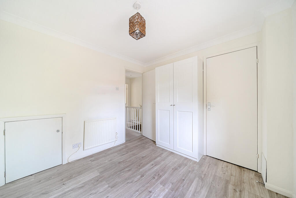 1298365-7-682dae9...