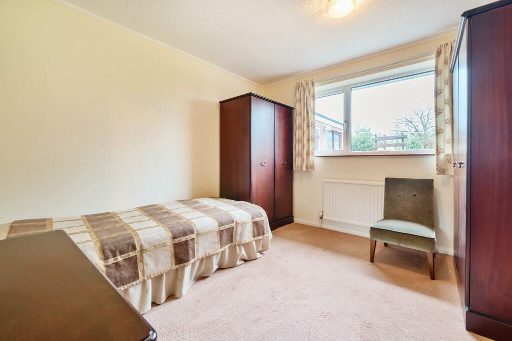 SECOND DOUBLE BEDROOM.jpg