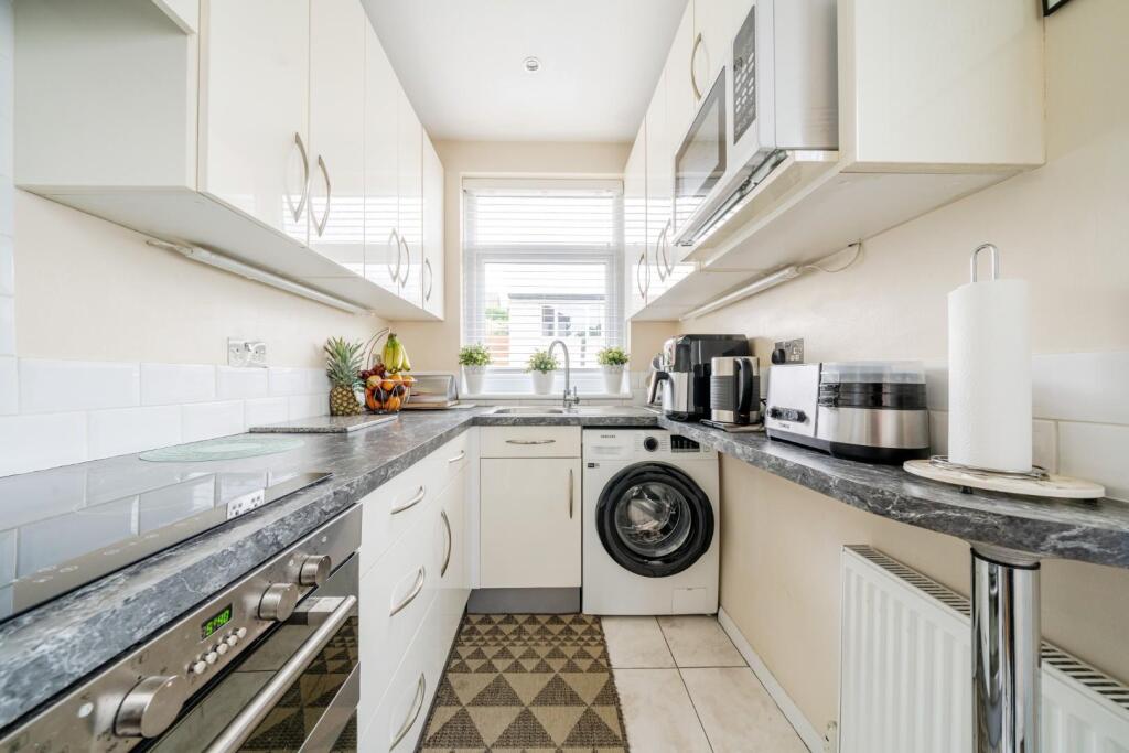 Kitchen (2)