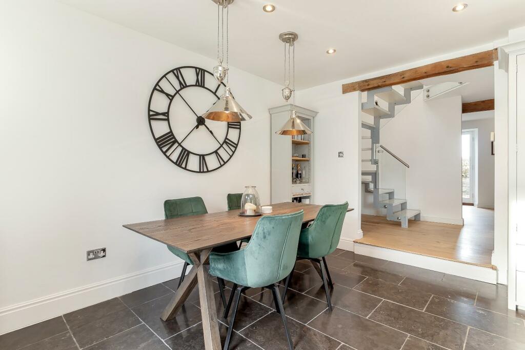 Living Dining Kitchen - E.jpg