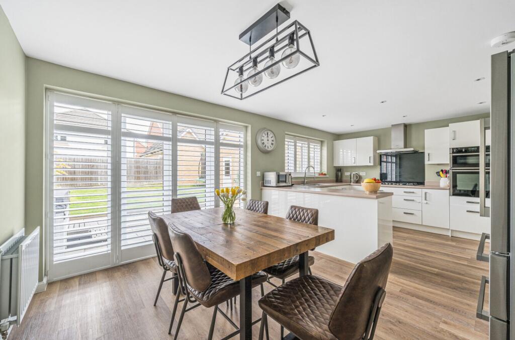 Kitchen Breakfast Room