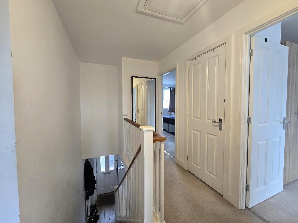 Old Farm Lane, Longford - Landing.jpg