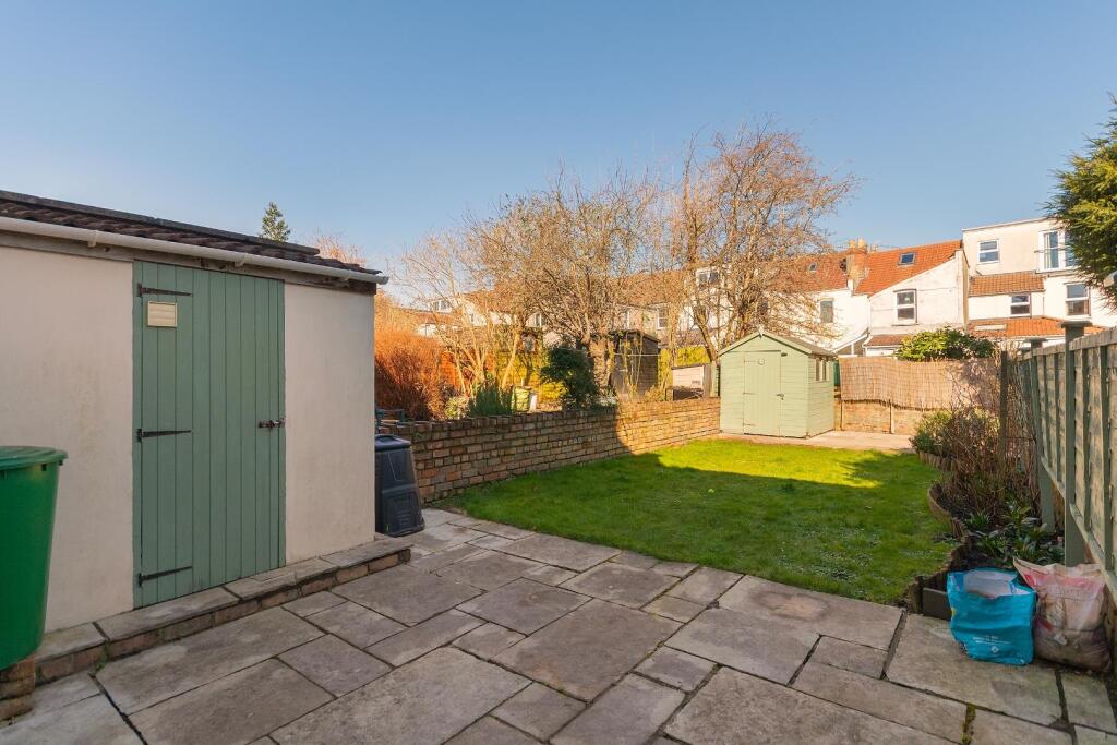 1T6RHD - External E.jpg