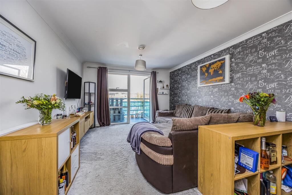 34 Southdown View, Military Road, Hilsea-PorticoMa