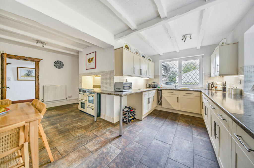 Seddons, Bampton