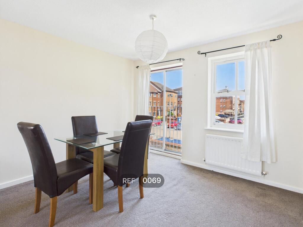 Living / Dining area