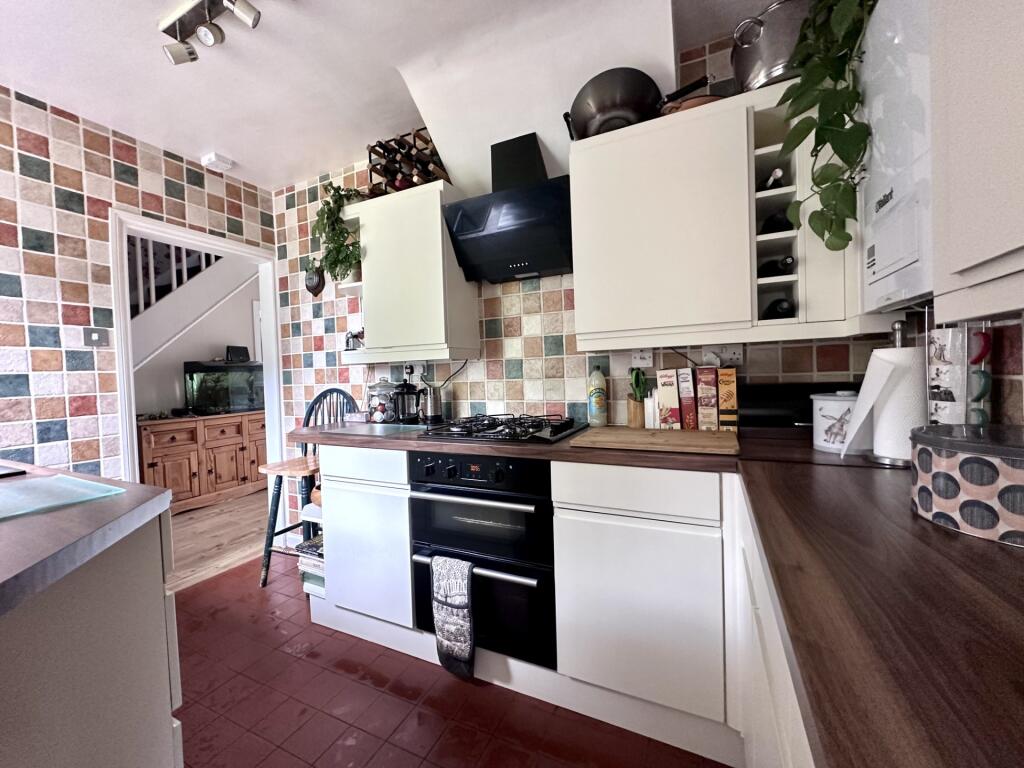 Kitchen 2