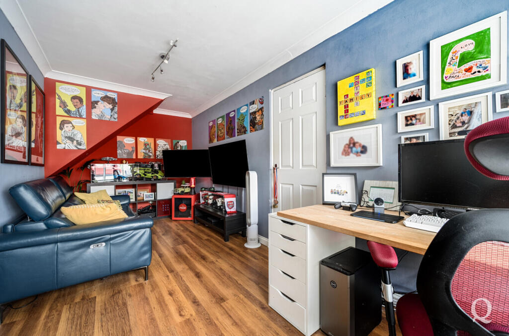 c446ef1c-f39c-40d...