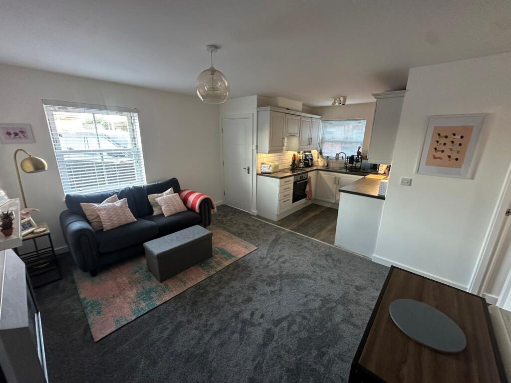 Living Kitchen (2) - Somerset