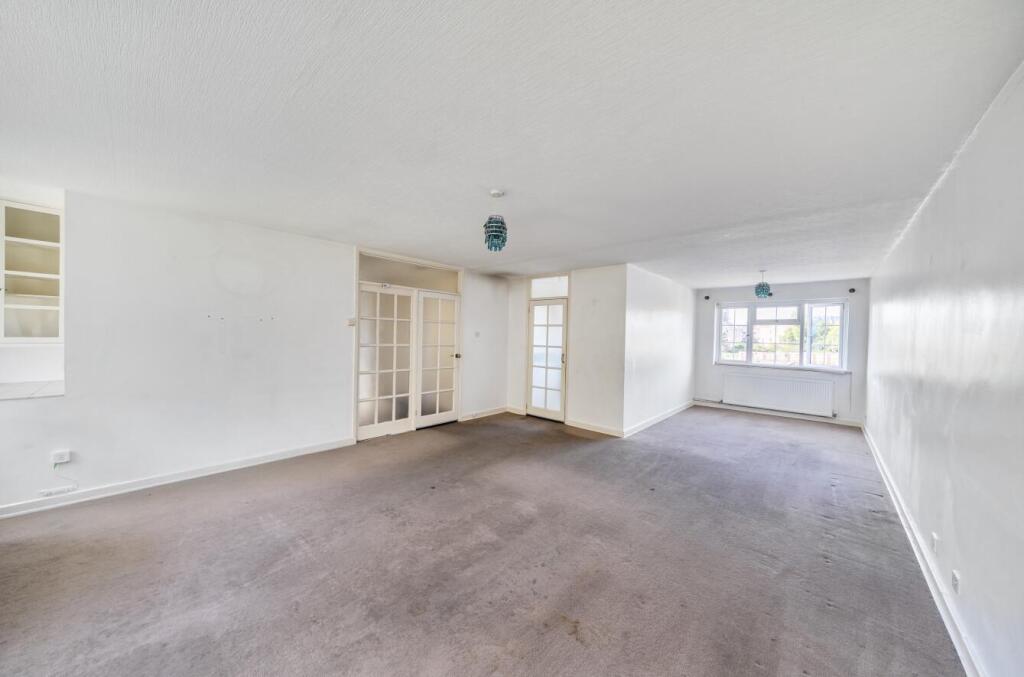 Davidson Frost-Wellings, DFW,Laburnum Court, Livin