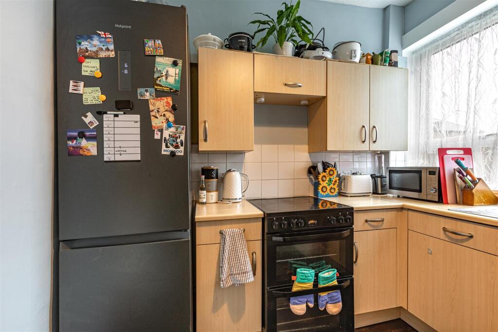 16 Eildon Crescent Newtown St Boswells 17.JPG