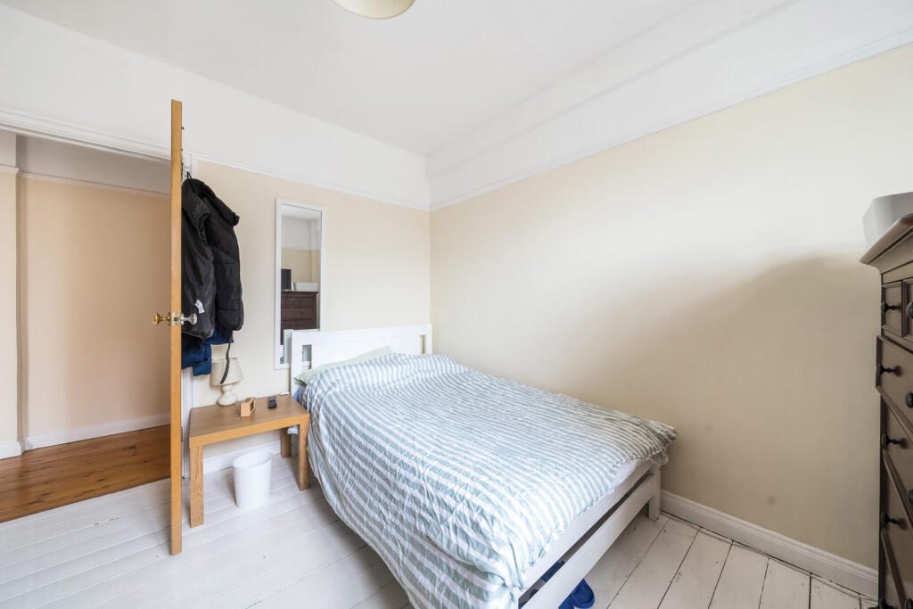 1303953-8-6842a78...