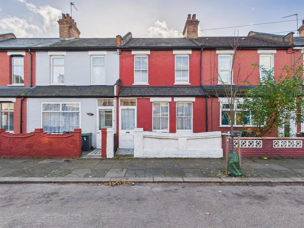 Rosebery Avenue, London