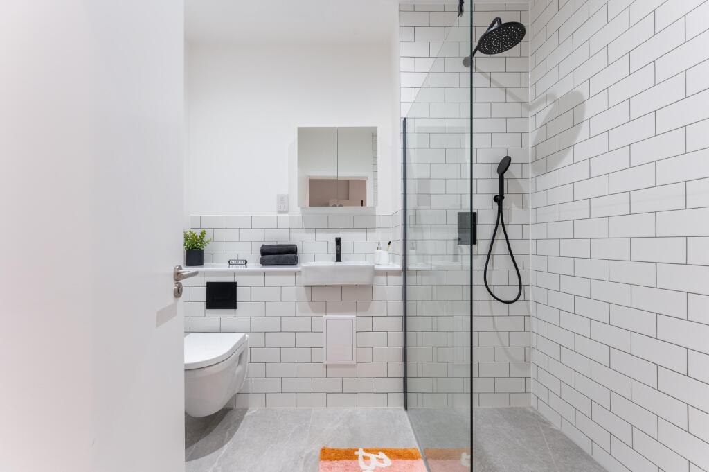 927587baa8dbd1f25598cd9d662b