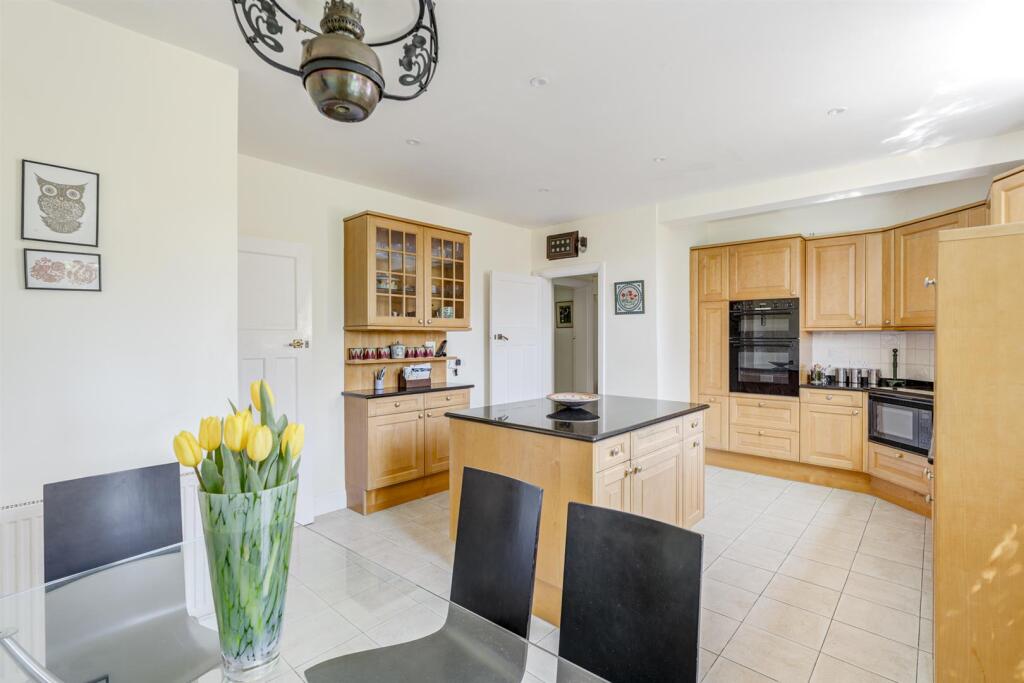 47 Sea Avenue Final-20.jpg