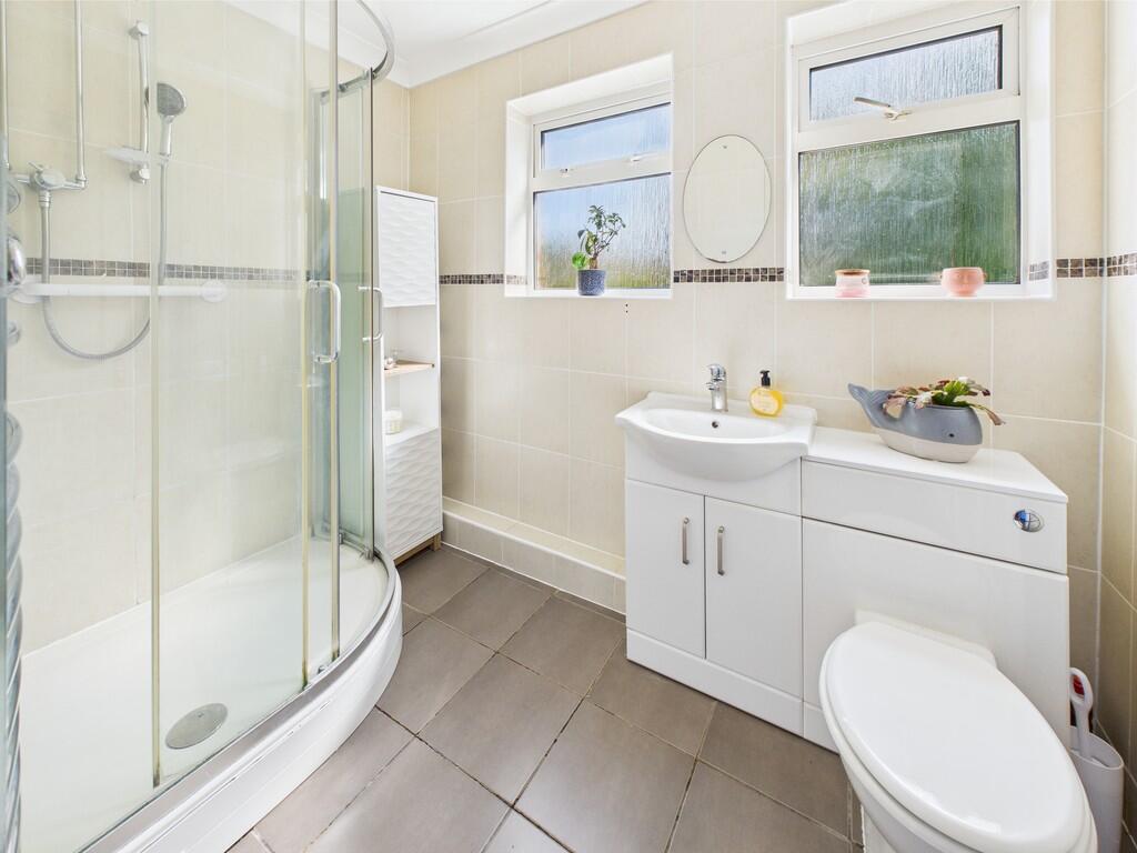 CAM05068G0-PR0016...