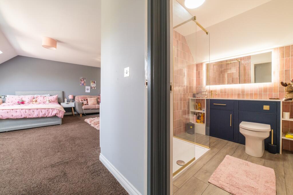 Award-winning Media team on EVERY Listing_56