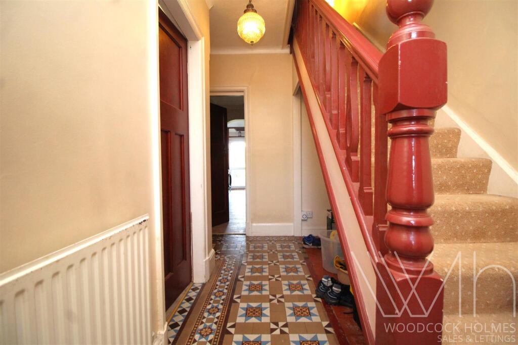 hallway.JPG