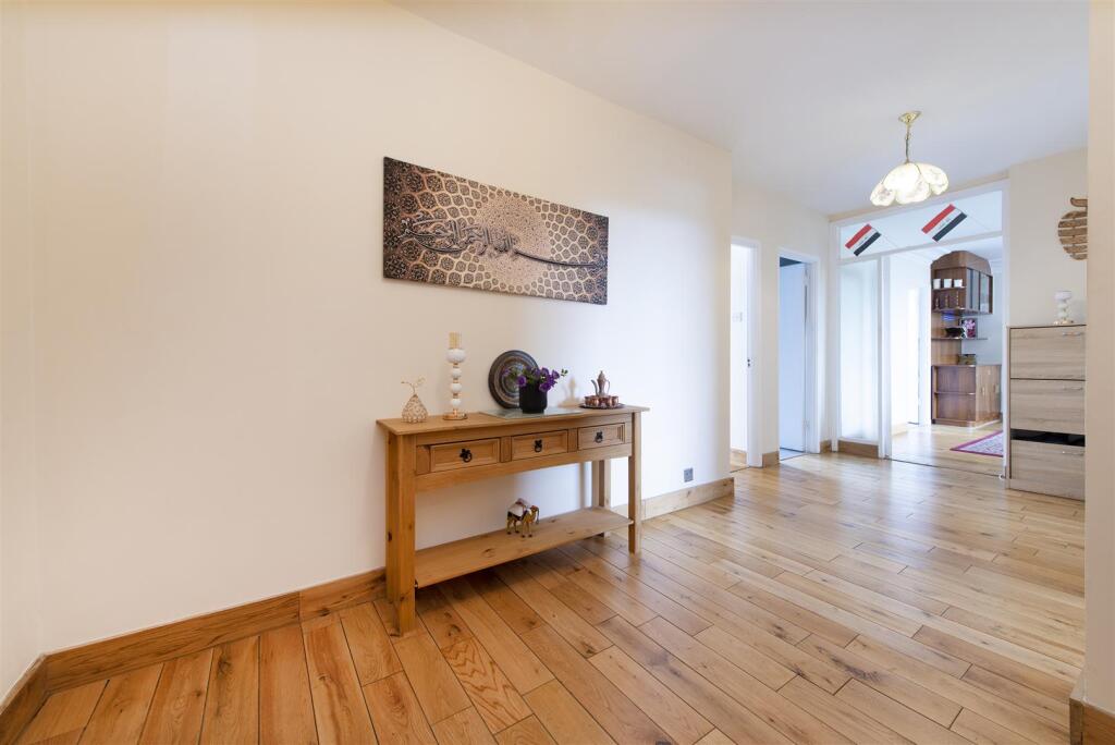 53018  Hi res (1).jpg