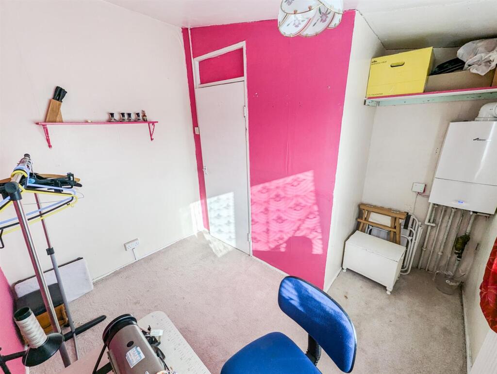 PXL_20250206_111846276.RAW-01.COVER.jpg