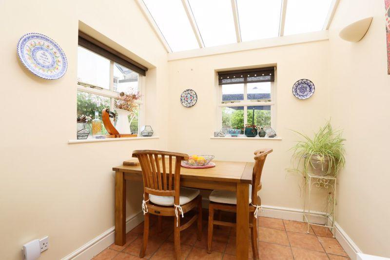 Breakfast Room